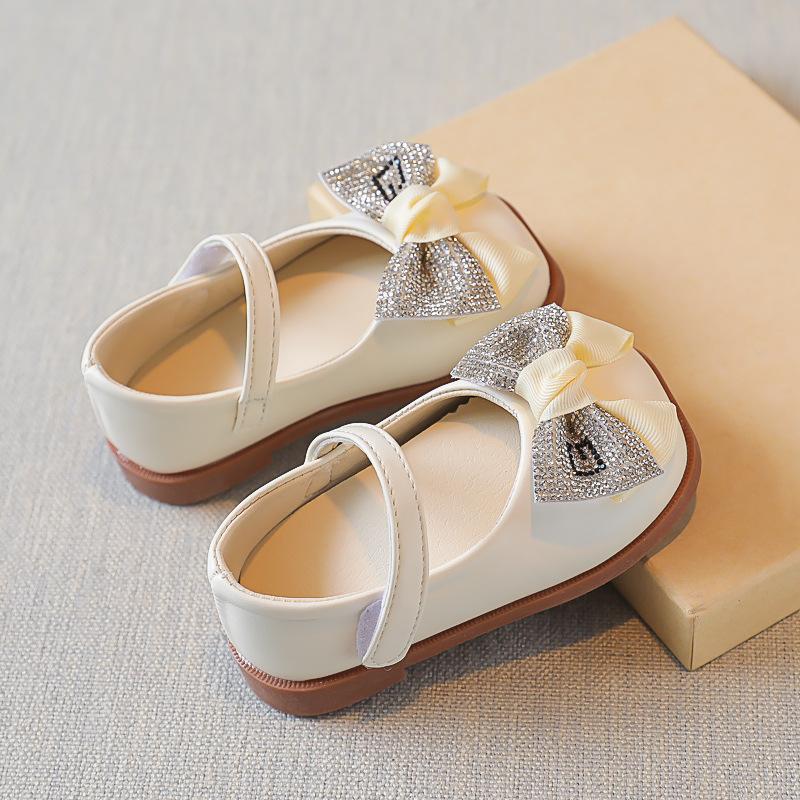 Spring girls' little leather shoes, princess shoes for baby girls, children's single shoes with bows and black rhinestones