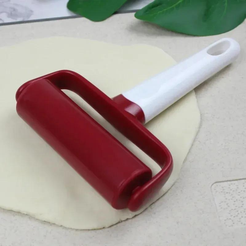 2024 Rolling Pin Creative Scroll Wheel Dough Roller Eco-Friendly Plastic Pastry Roller Baking Tool Practical Kitchen Accessories Rolling Pin