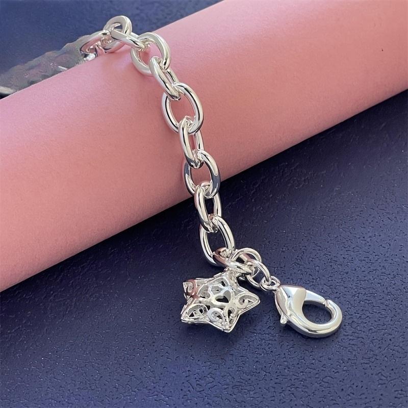 Simple and Fashionable Patterned Hollow Star Bracelet, Versatile Accessory for All Seasons, Suitable for All Occasions, A Thoughtful Gift for Women
