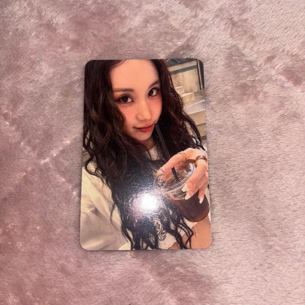 [USED] TWICE Chaeyoung THIS IS FOR SOUNDWAVE Digipack