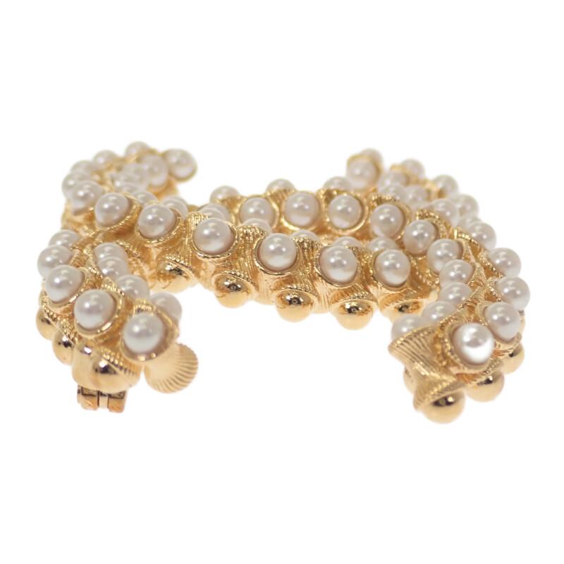 Chanel ABB011 Brooch Gold Metal Women