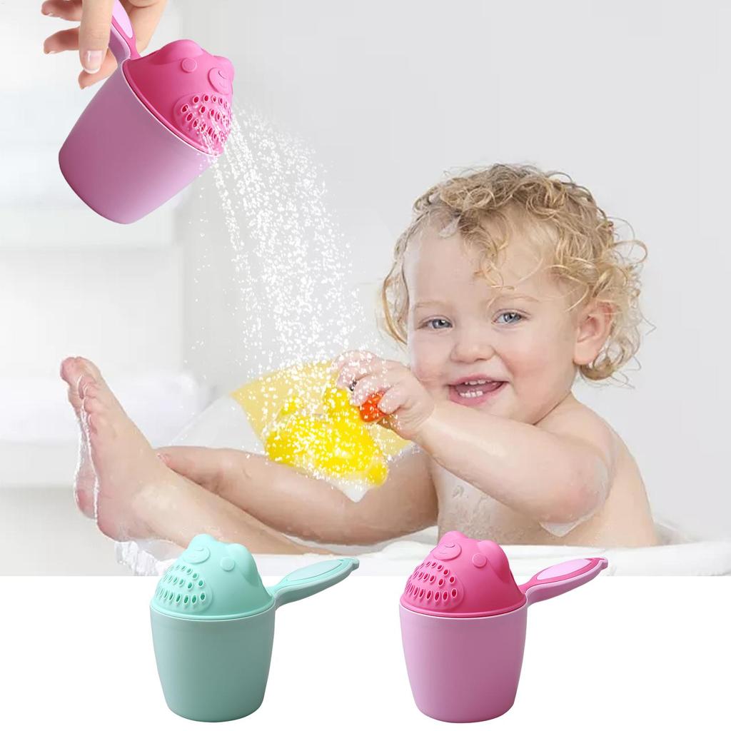 Bath Rinser Cup for Babies Cartoon Bear Baby Bath Rinse Cup with Handle Rinsing Water Scoop for Protecting Infant Toddlers Eyes