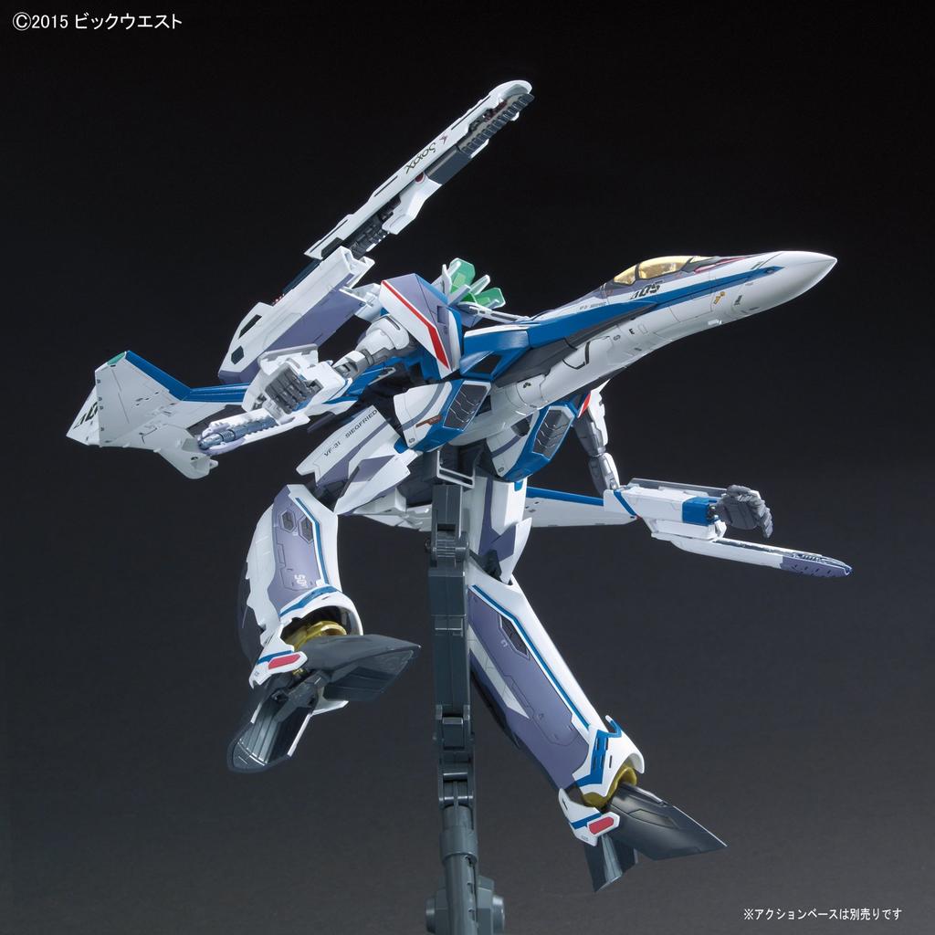 Macross Delta Siegfried Scale Plastic Model VF-31J (Hayate Immelman's Machine) 1/72