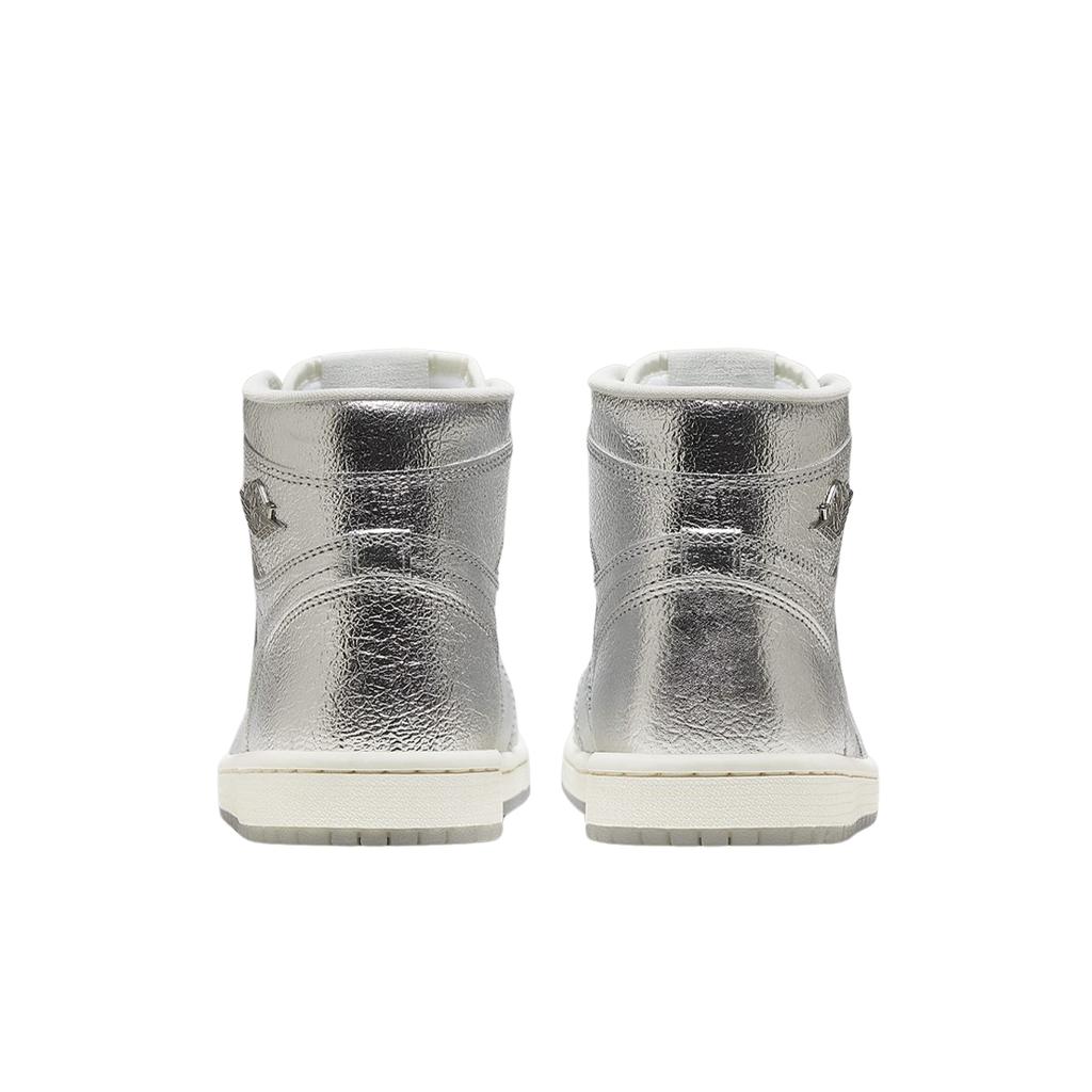 Air Jordan 1 Retro High OG Chrome Women Sneakers Silver Metallic-Silver Photon-Dust FN7249-001