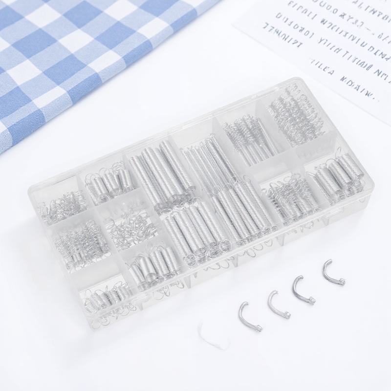 200Pcs Spring Assortment Spiral Galvanized Extension Springs for Automotive Appliances Electronics Tools Replacement Parts
