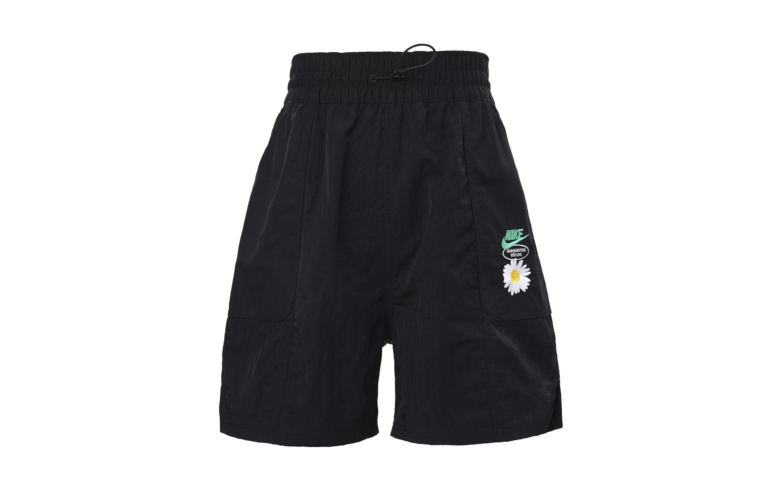 

Nike Casual Shorts Women s Black HJ9424-010 M