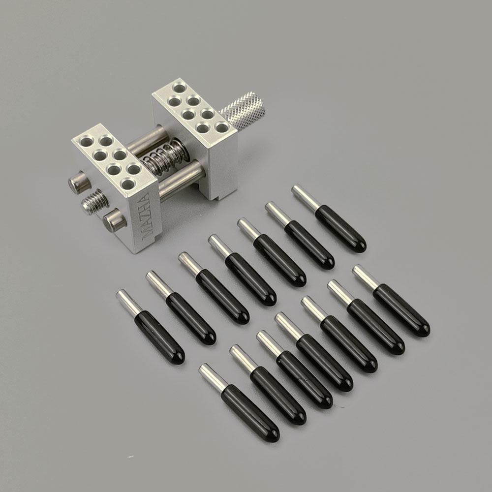 Precision Mini Bench Vise for Painting, Polishing & Modifying Models