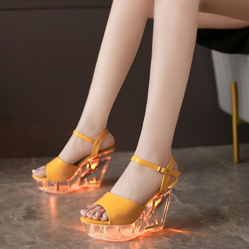 

Wedge Heel 10CM Nightclub High Heels Luminous Sandals Women s Shoes Catwalk Pole Dance Shoes Crystal Sole LFD-1101-A32 34 жовтий