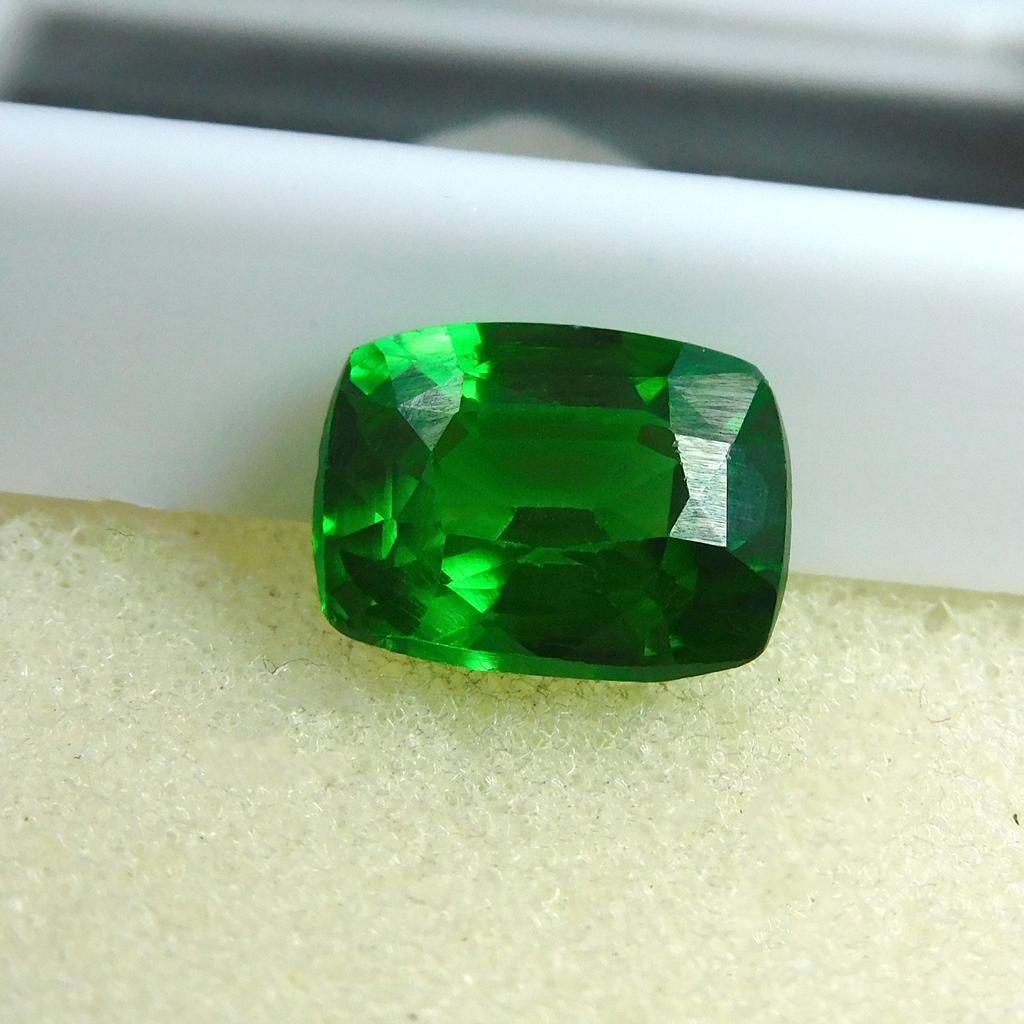 Natural Green Sapphire 8.40 Ct Cushion Cut Loose Gemstone CERTIFIED M-88-Ra