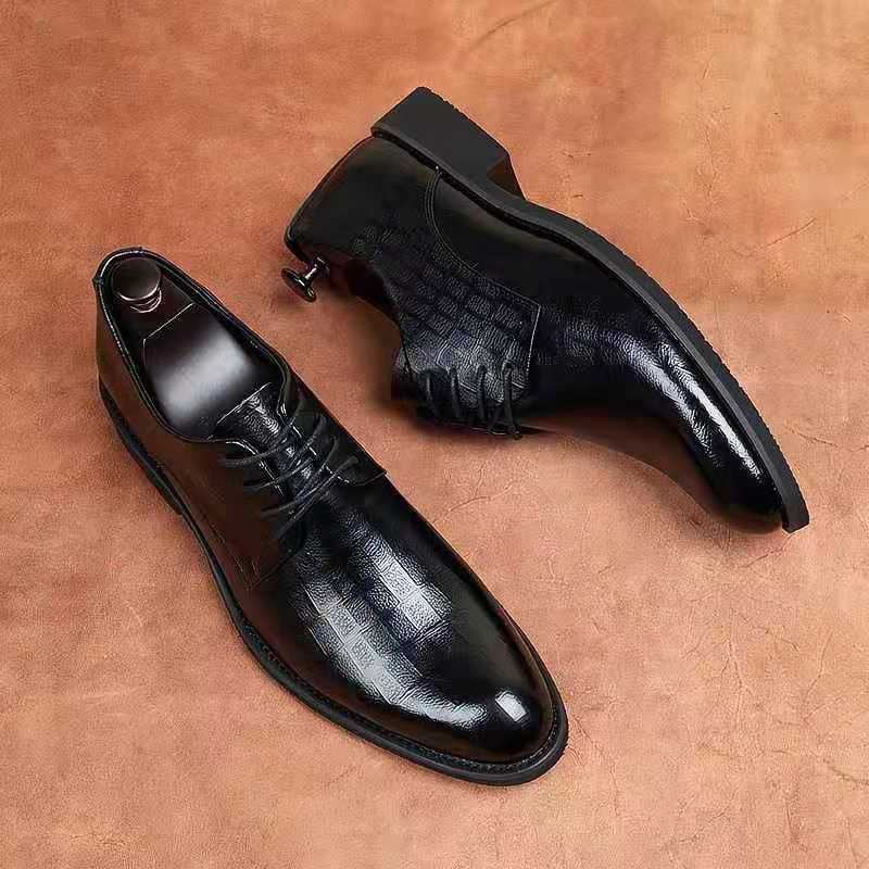 New Black Leather Shoes for Men In Summer Autumn Winter Breathable Youth Pointed Business Attire Men's Leather Shoes