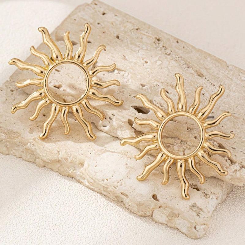 1 Pair Fashion Temperament Elegant Sun Flower Stud Earrings for Women Piendientes Sunflower Stud Earrings Zinc Alloy Slavic Retro Style