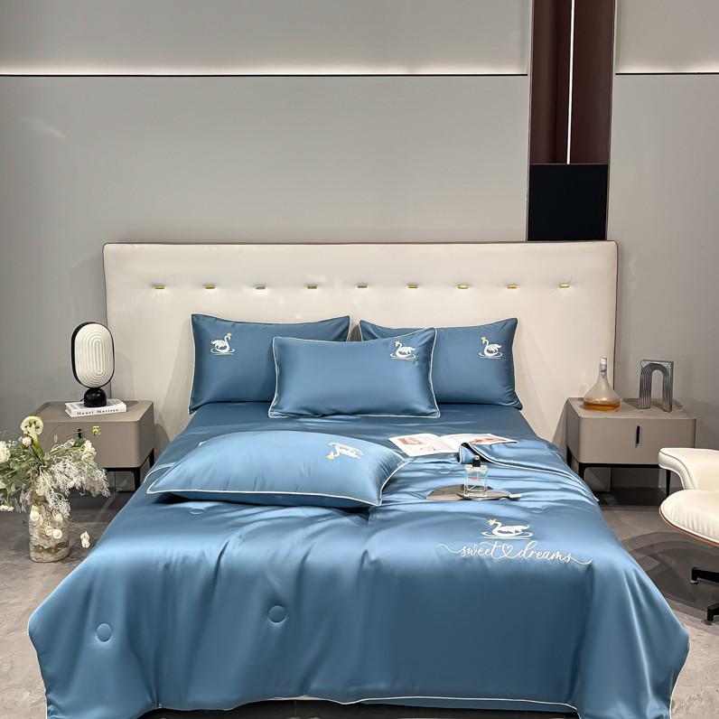 Embroidery Ice Silk Summer Quilt Set, Machine Washable, Luxury Bedding, Solid Color, Home Gift