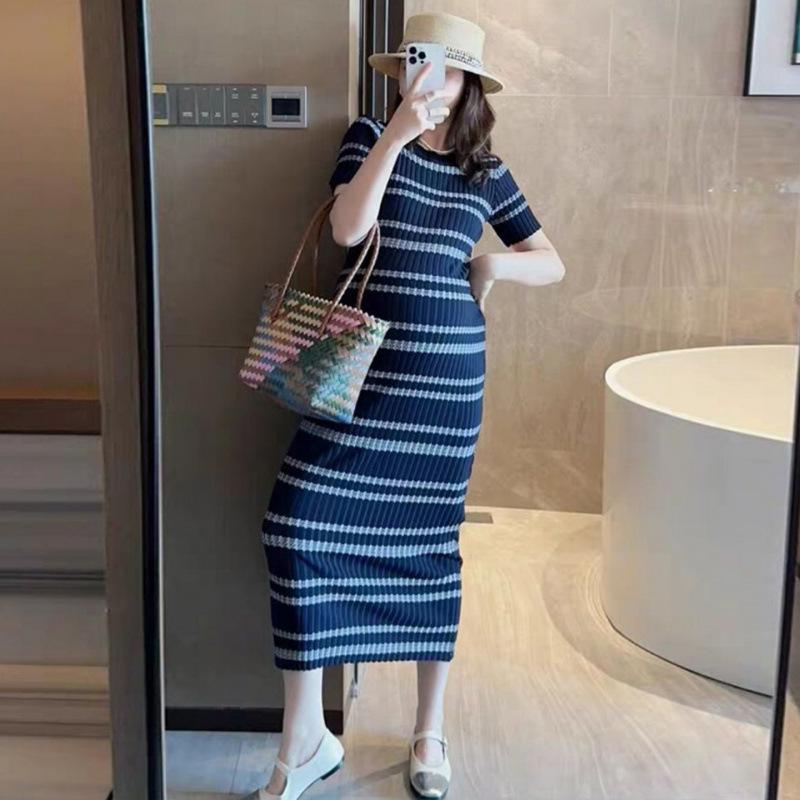 2026 Summer Korean-Style Ice Silk Slimming Maternity Dress - Trendy and Stylish 2XL