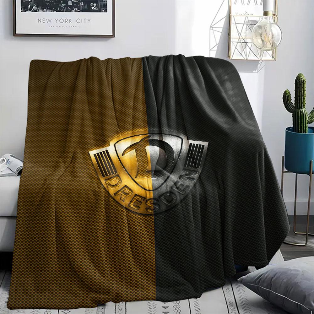 1 Stück Dynamo Dresden gemusterte Flanelldecke für alle Jahreszeiten geeignet für Heimdekoration Wärme und Komfort Geschenke Feiertagsgeschenk