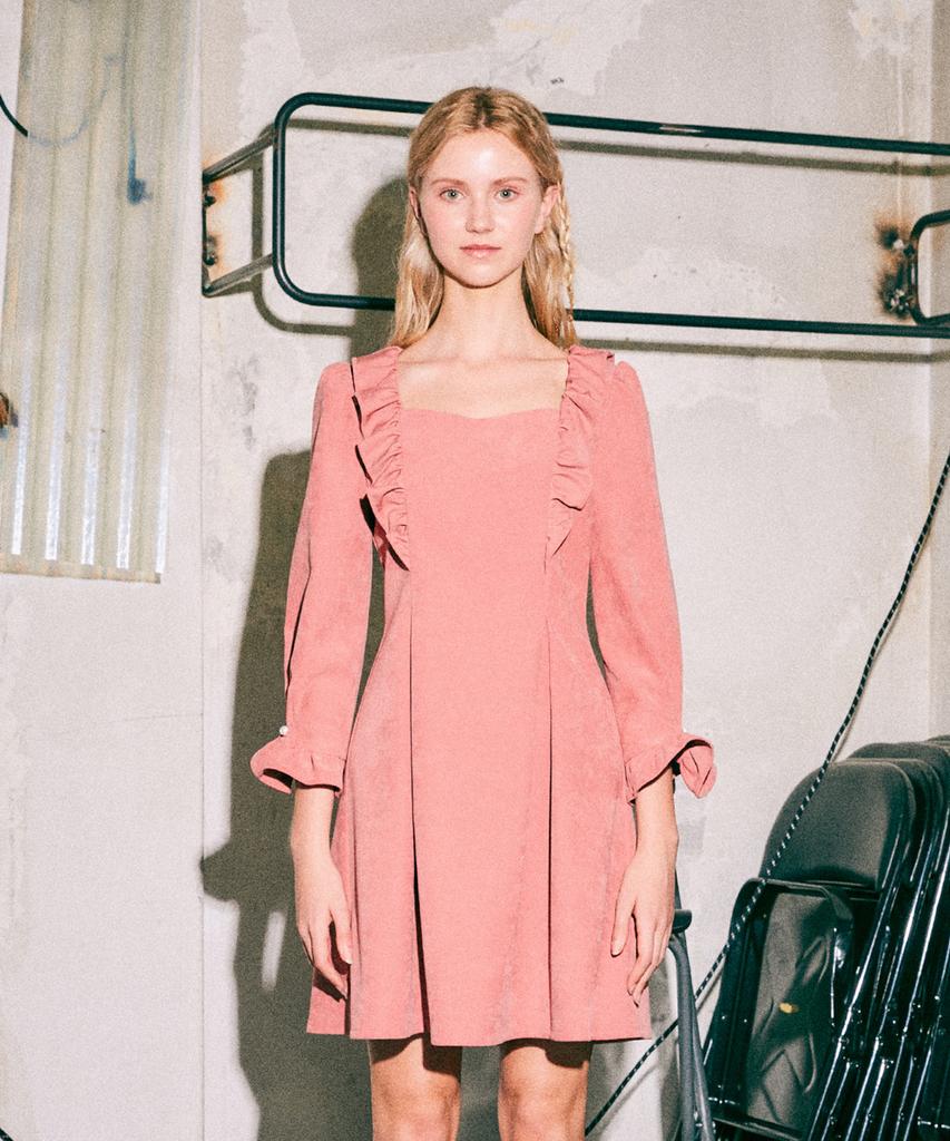 Near And Dear Heart Neck Romantic Dress_Pk