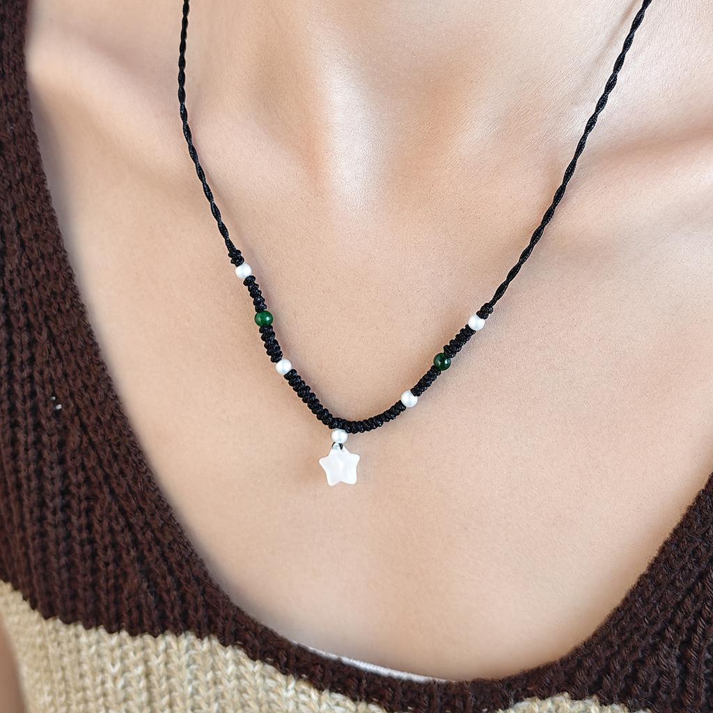 Star Safety Buckle Resin Necklace Female, Retro Niche Woven Pull Rope Temperament Collarbone Chain