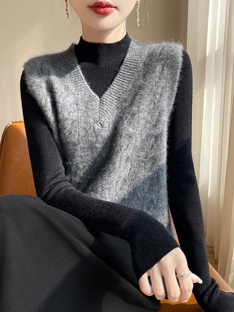 Women's Luxury Wool Cable Knit V-Neck Vest - Autumn/Winter Collection