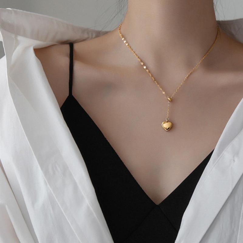 Japanese & Korean Minimalist 3D Heart Clavicle Chain: Asymmetrical Hip-Hop Necklace for Women