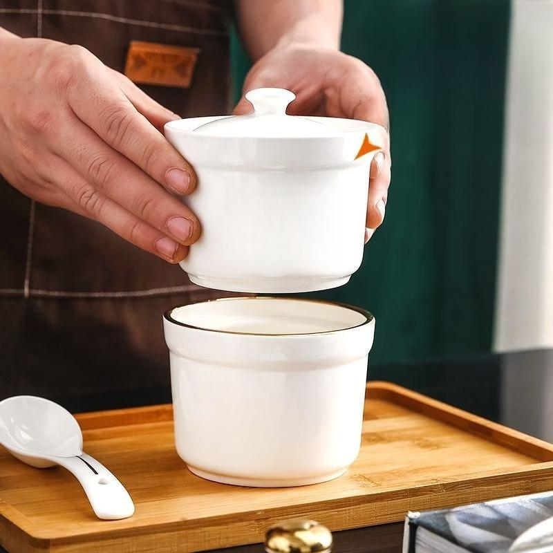4-inch Ceramic Stew Bowl with Lid and Gold Rim