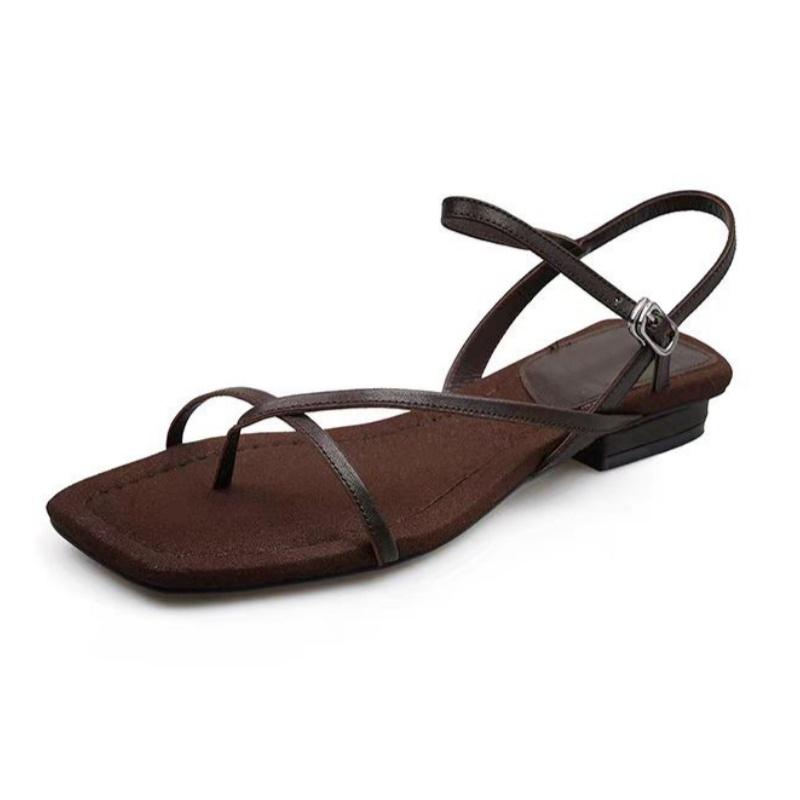 

Женская обувь в римском стиле 2025 Повседневные женские сандалии Обувь Низкий каблук Открытый носок Плоские сандалии Уличные Лаконичные Сандалии 36 коричневый