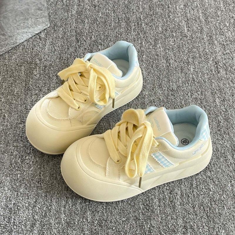 Summer casual board shoes women's new platform white shoes with skirts niche fashion bread shoes