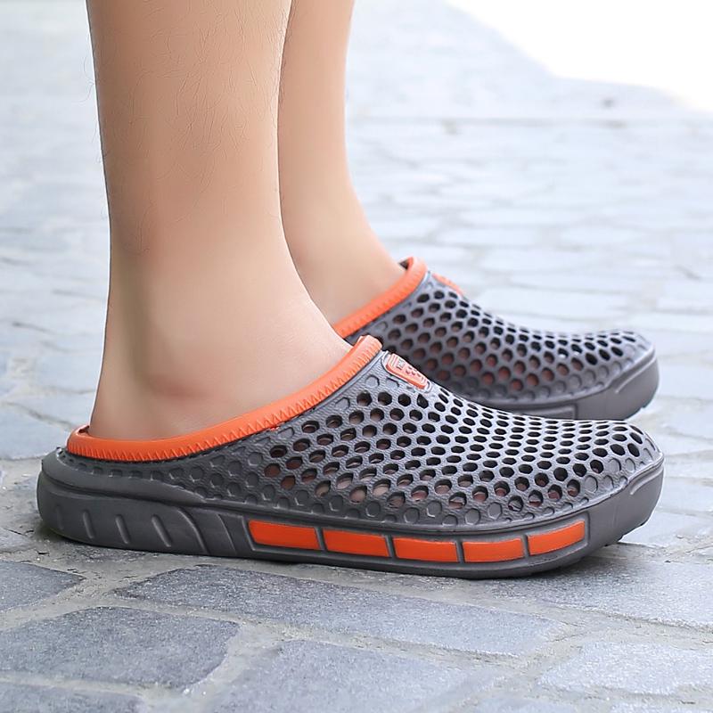 2025 Summer New Men's Slippers Breathable and Lightweight Outdoor Casual Sandals Anti Slip and Wear Resistant Water Shoes