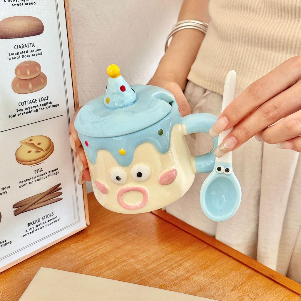 Cartoon Style Cute Relief Clown Mug Home Couple Ceramic Cup Mug Work Breakfast Coffee Cup Practical Gift Durable Durable