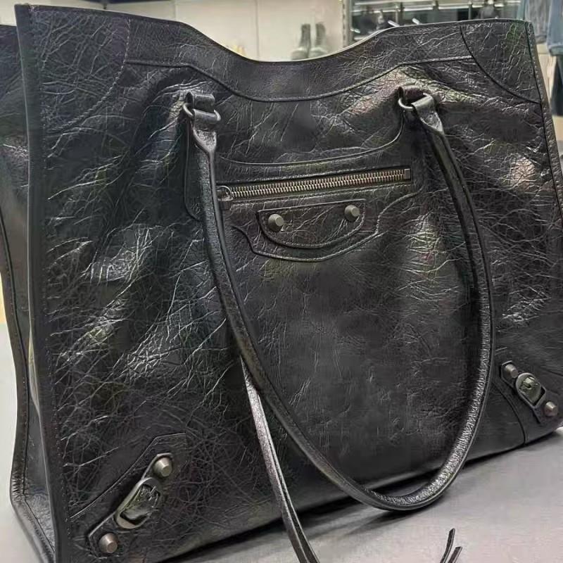2025 Winter Streetwear Oversized Canvas Tote Bag With Studs Black Olive Green Soft-Medium Rigidity Crossbody Or Handheld