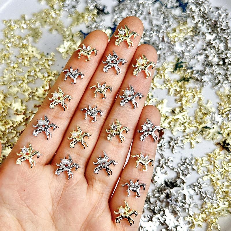 5Pcs 3D Alloy Pony Pearl Diamond Nail Accessories Charms Horse Diy Manicure Nail Art Jewelry Manicure Decoration Accessories