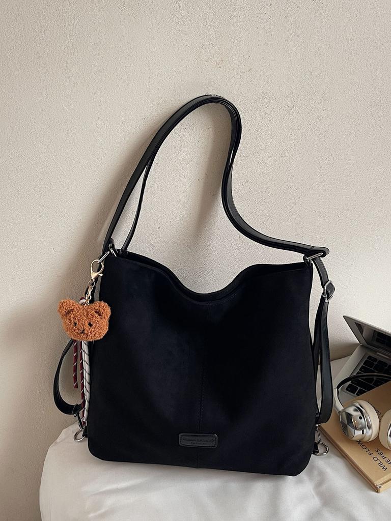 Autumn and winter new large-capacity shoulder bag armpit bag women's fashion trend texture tote bag versatile backpack