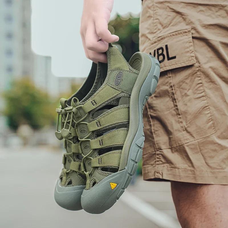 Fashion Men's Casual Mesh Outdoor Beach Sandals Light Breathable Shoe for Men Anti-slip Waterproof Sandal Man Comfortable Shoes