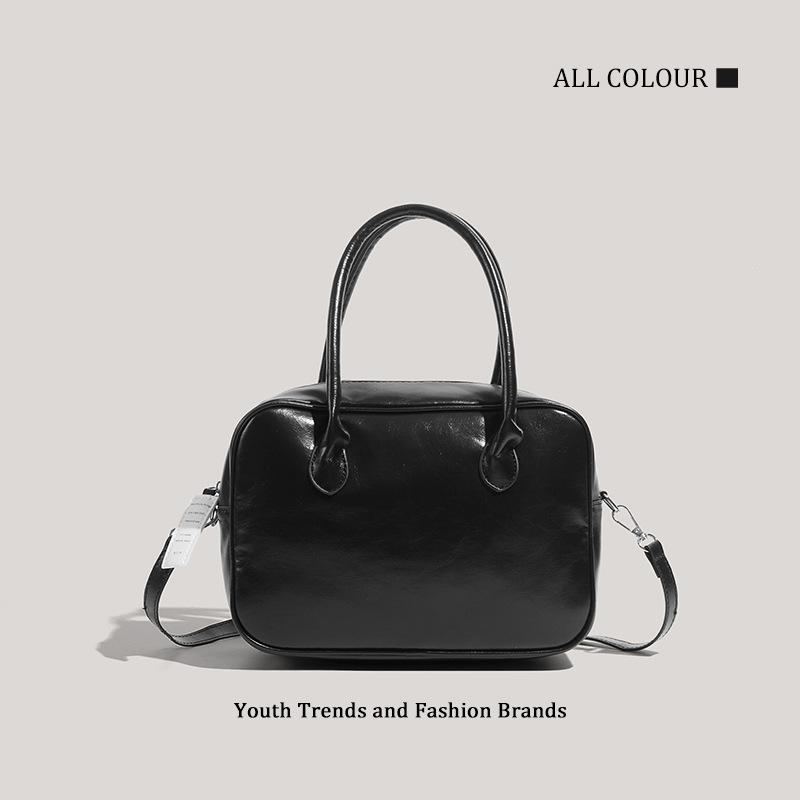 

New niche design shoulder handbag fashionable casual versatile large capacity messenger bag чёрный