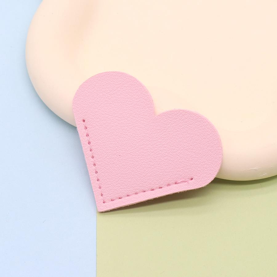 Heart Leather Bookmark Corner Clips: Non-slip, Moisture-proof Reading Tool
