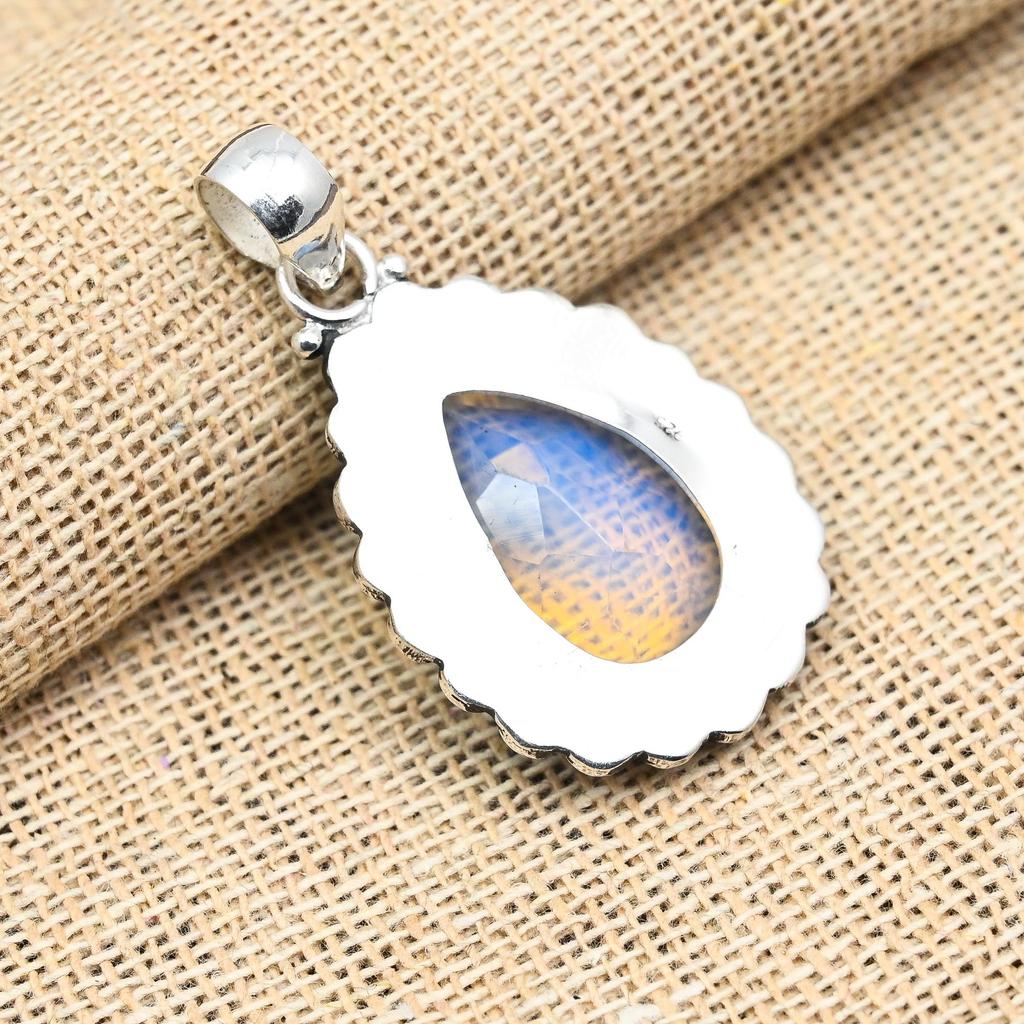 Ravishing Milky Opal Gemstone 925 Sterling Silver Jewelry Pendant For Wedding Gift