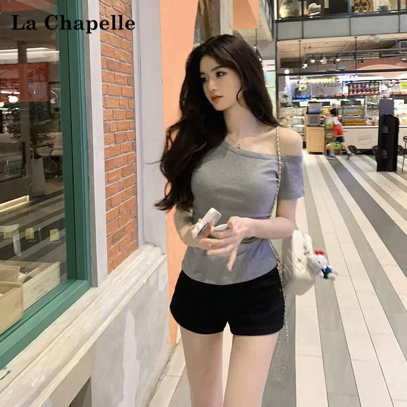 La Chapelle Women s Off-Shoulder Pleated Short Sleeve T-Shirt M