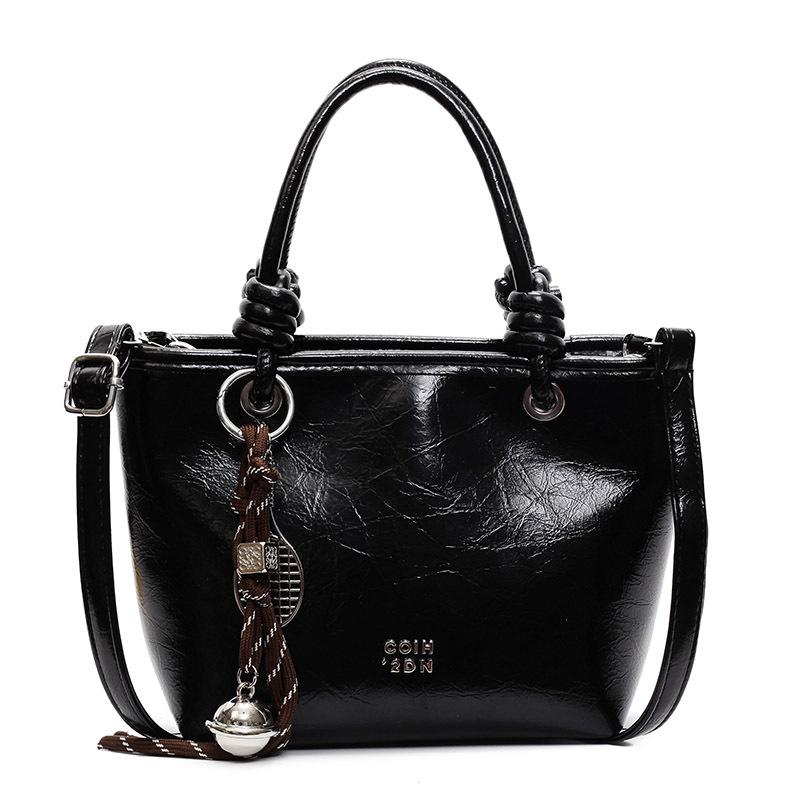 Wholesale Hot Sale Premium Texture Simple Solid Color Portable Bucket Bag Female Versatile Foreign Style Commuting Casual Messenger Bag