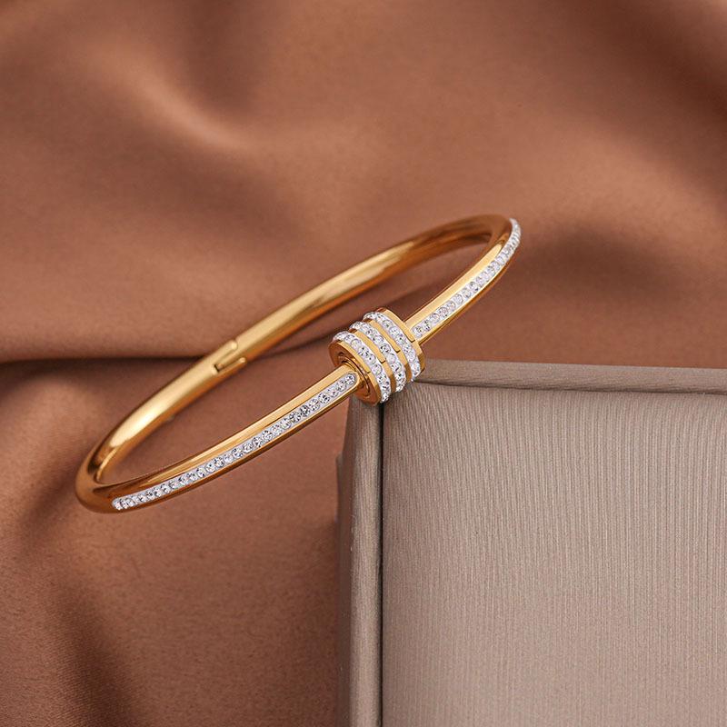 Women's Starry Sky Titanium Steel Bracelet: Fashionable, Simple, Diamond-Studded Nail Bangle, High-End Versatile Jewelry