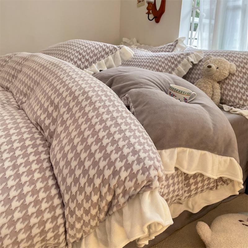 Double-Sided Thickened Milk Coral Fleece Bed Four-Piece Set Flannel Bedding Bed Skirt Fleece Sheet Quilt Cover