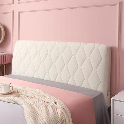 Textil do obýváku a jídelny – Potahy na gauče