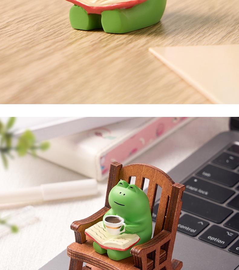 Handmade Cute Frog Rocking Chair Ornament - Healing Resin Craft for Desktop or Car Decor