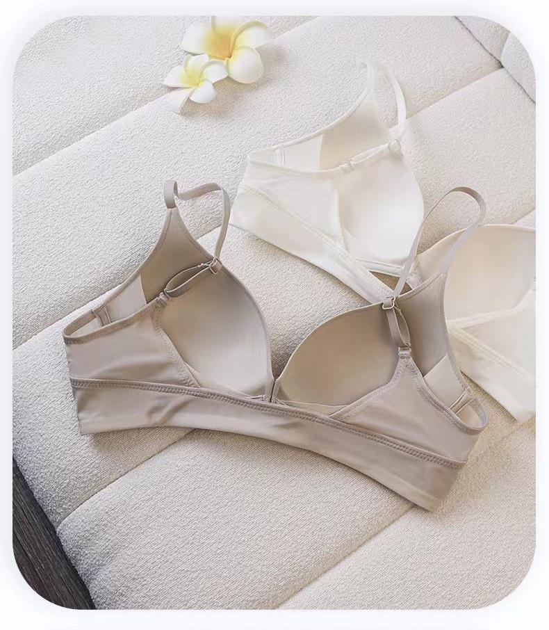 Zhangyou Women's Seamless Front-Buckle Sports Bra for Small Chests - Anti-Sagging, Gathered Design, Minimized Look for Larger Chests