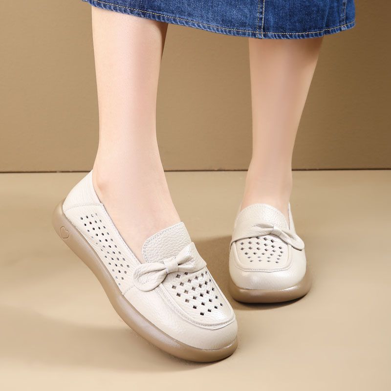 Summer Hollowed Out Soft Leather Shoes, Comfortable Soft Leather Surface, Soft Sole, Flat Bottomed Women's Leather Sandals