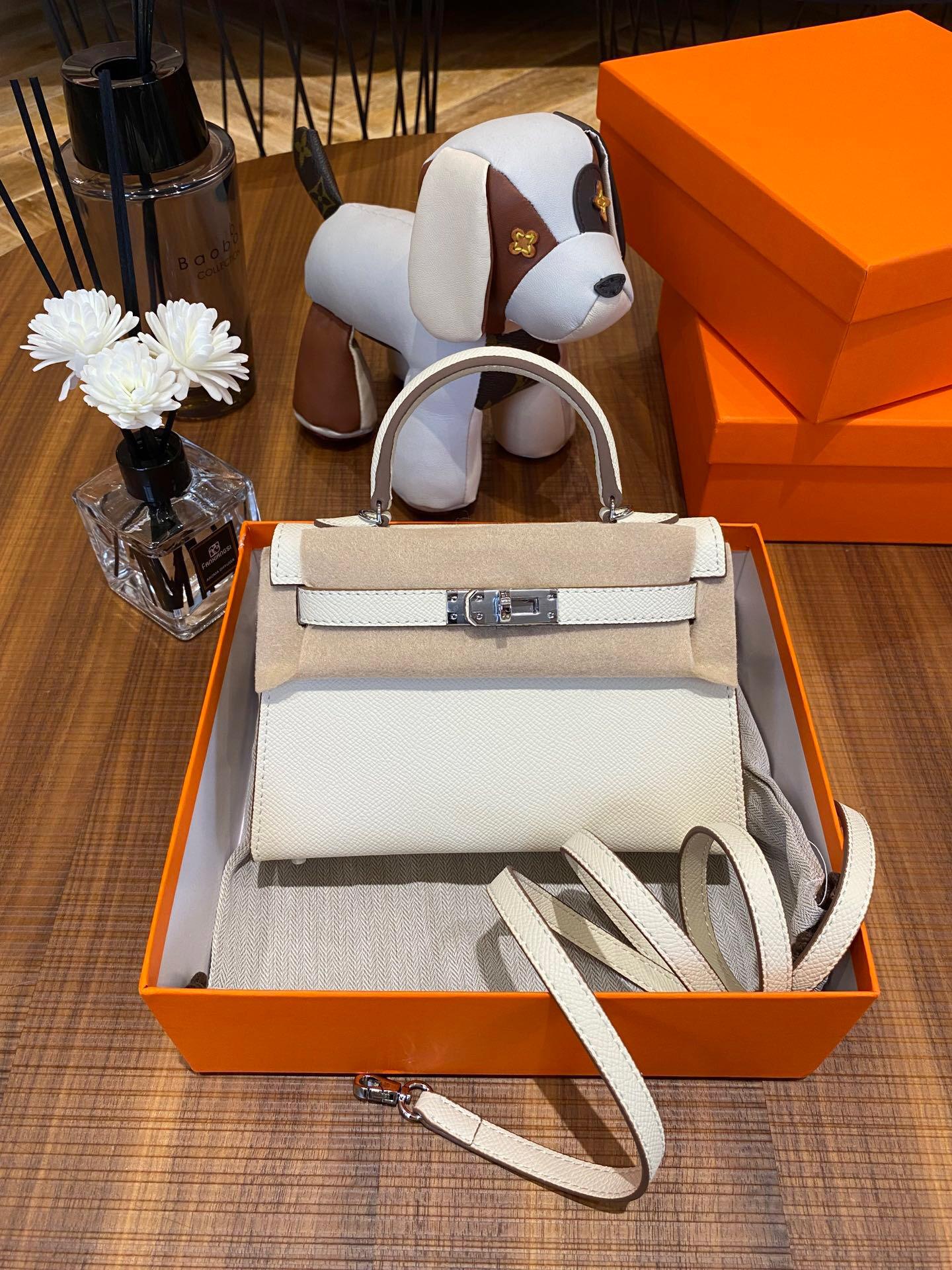 

Модна жіноча шкіряна міні-сумка Epsom другого покоління через плече та поштову сумку 19cm