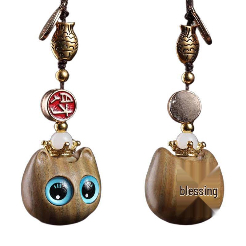 Green Sandalwood Cat Head Carved Incense Pendant & Keychain