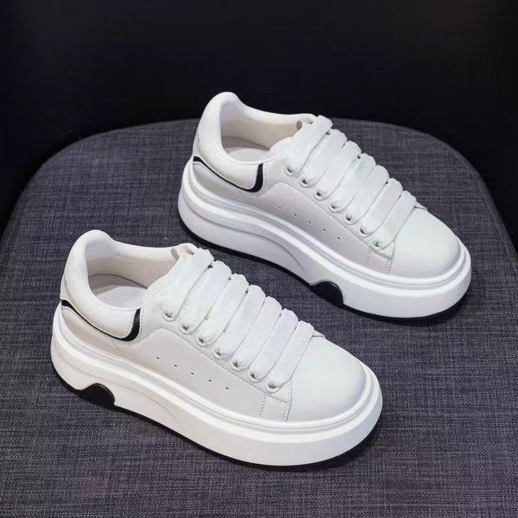 Zapatos deportivos y de ocio de diseño personalizado de primavera, suela gruesa, función de aumento de altura