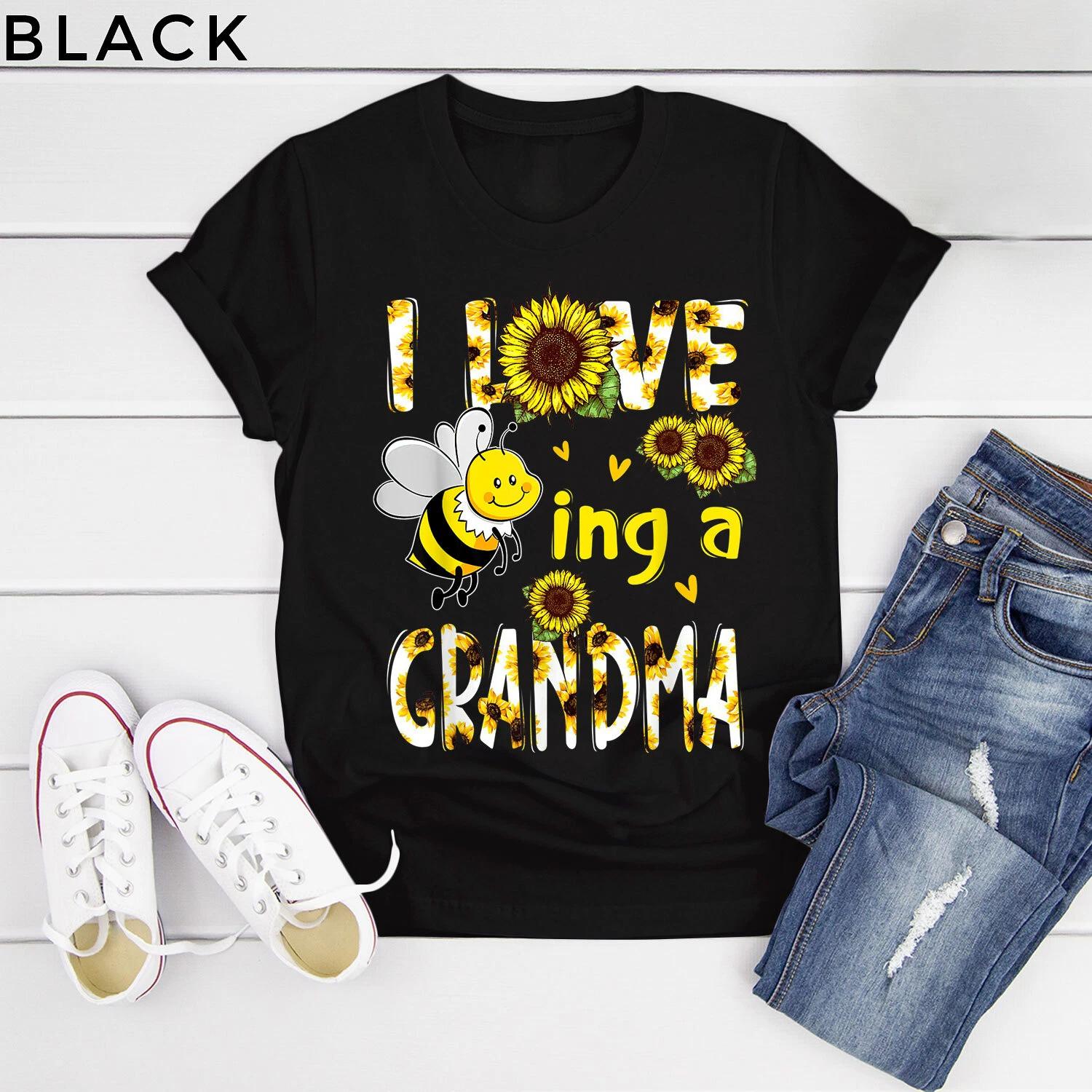 I Love Being A Grandma Sunflower Bee Shirts, Mother s Day Gift T-shirt for Women 4XL