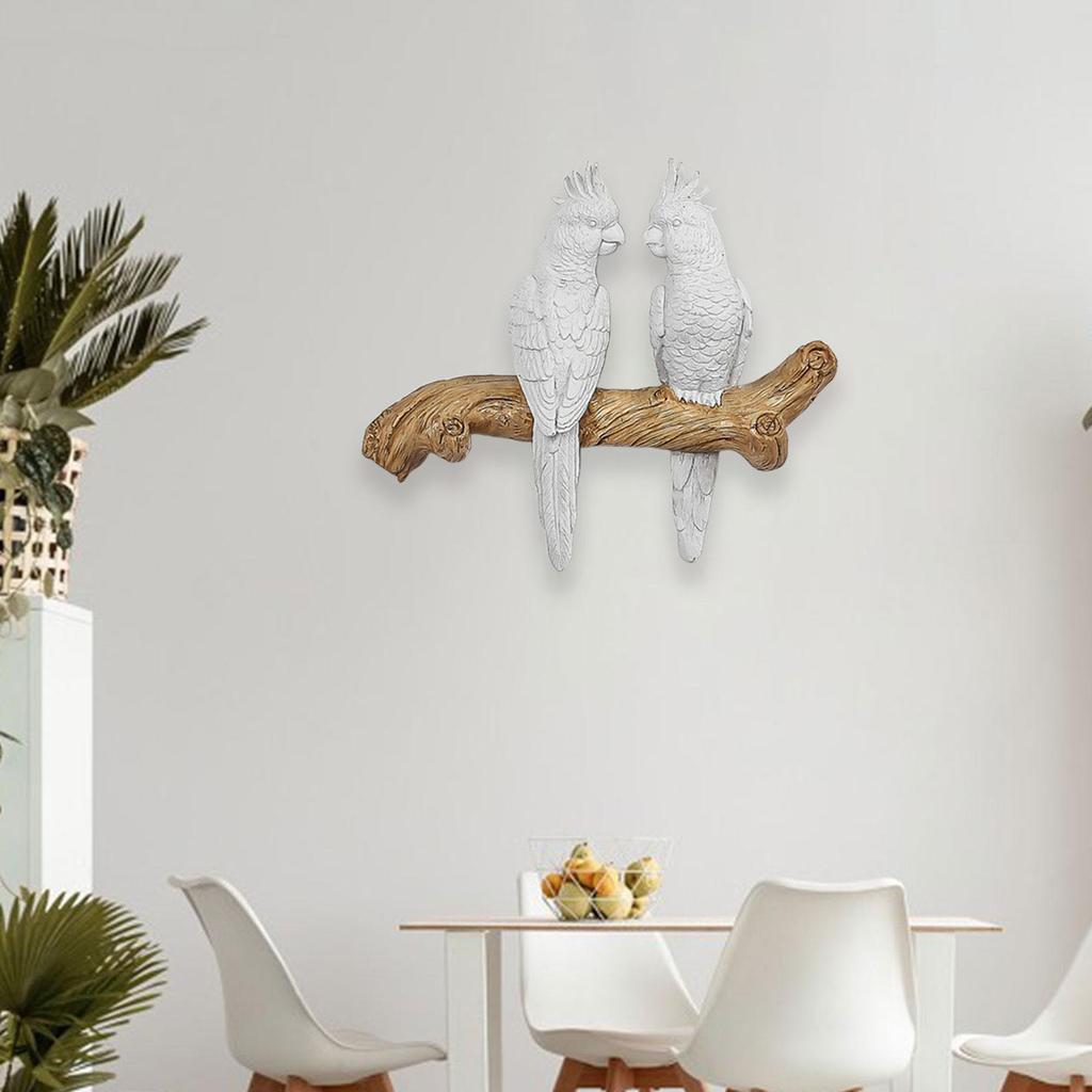 Parrot Statue Wall Decor Wall Sculpture Resin Bird Figurine Realistic Parrot Statues for Living Room