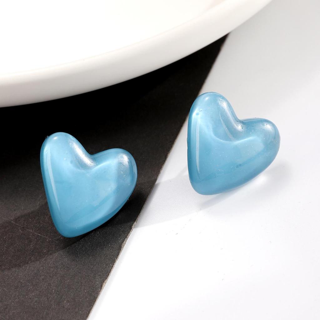 European & American C-Shaped Heart Velvet Stud Earrings for Women – Elegant Korean Style Accessories.
