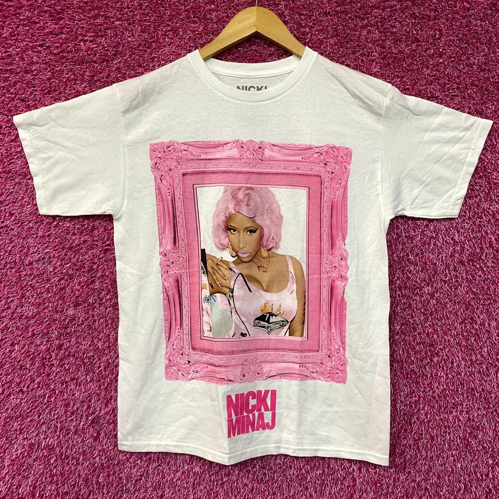 

Nicki Minaj Pink Portrait Pink Friday: Roman Reloaded Album T-Shirt 2XL