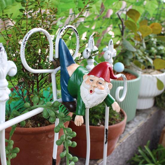 Flowerpot Dwarf Statue Planter Hanging Gnome Figurine Resin Dwarf with Pants Hanging on Branch Ornament for Garden Fence Window Box